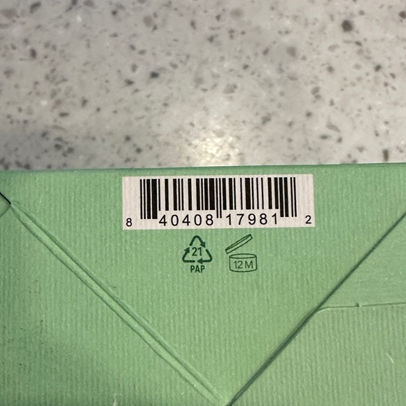 Beekman 1802 Wicked Whipped Body Cream in Green Box - Picture 2 of 7